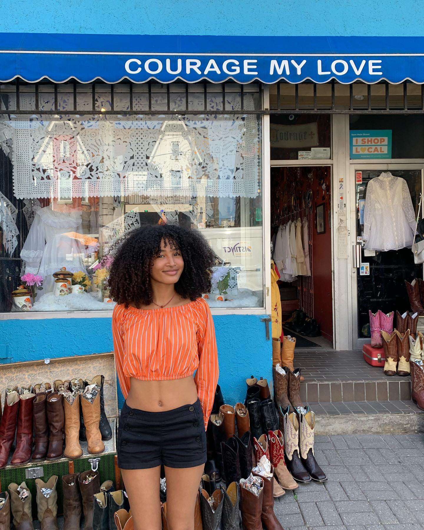 Indonesian glass bead curation.