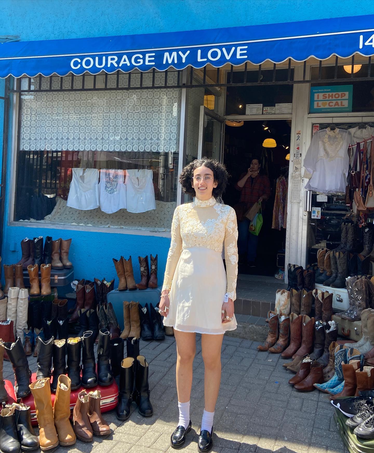 Spring arrivals: Linen and lace.