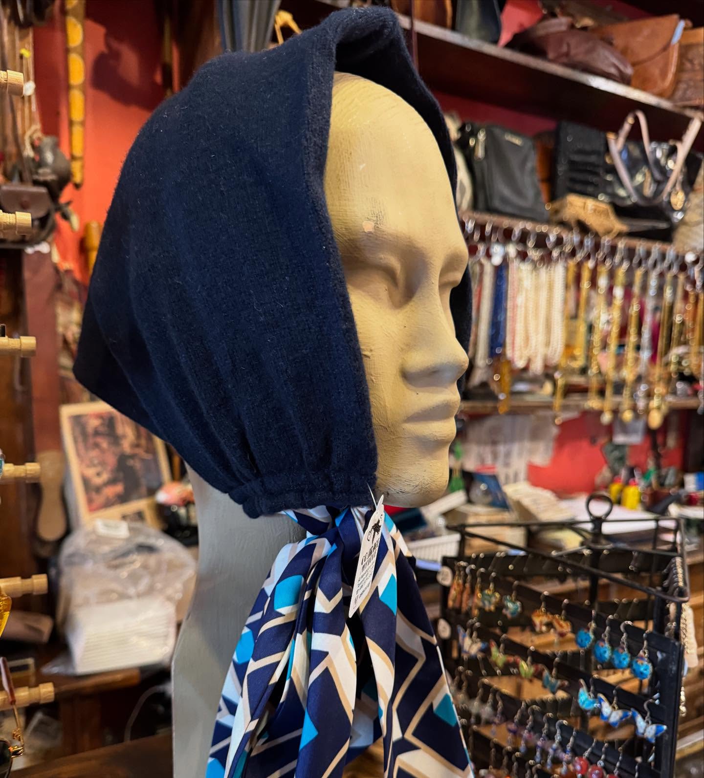 Weaving New Narratives: Leslieville's Contemporary Textile Artists and Vintage Roots